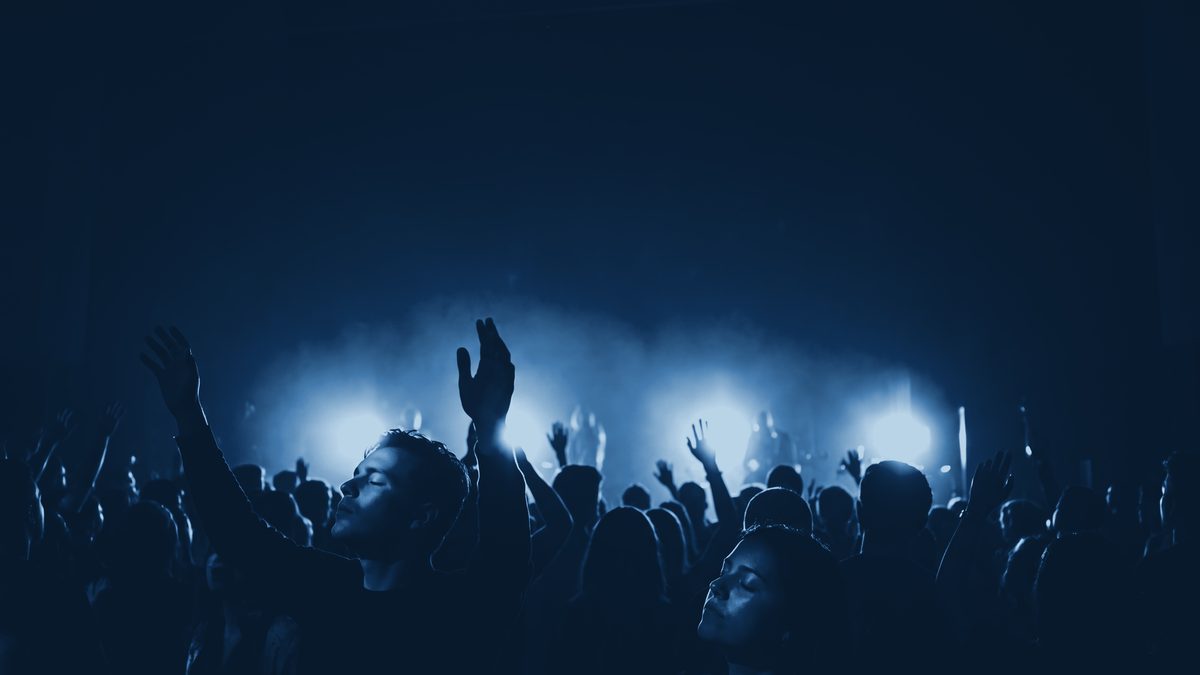 Worship crowd, blueprint duotone